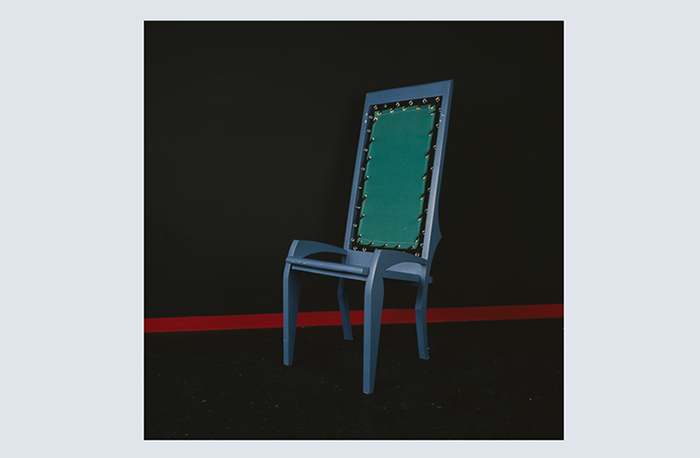 Chaise Azul, claire olivès pour Totem 1981